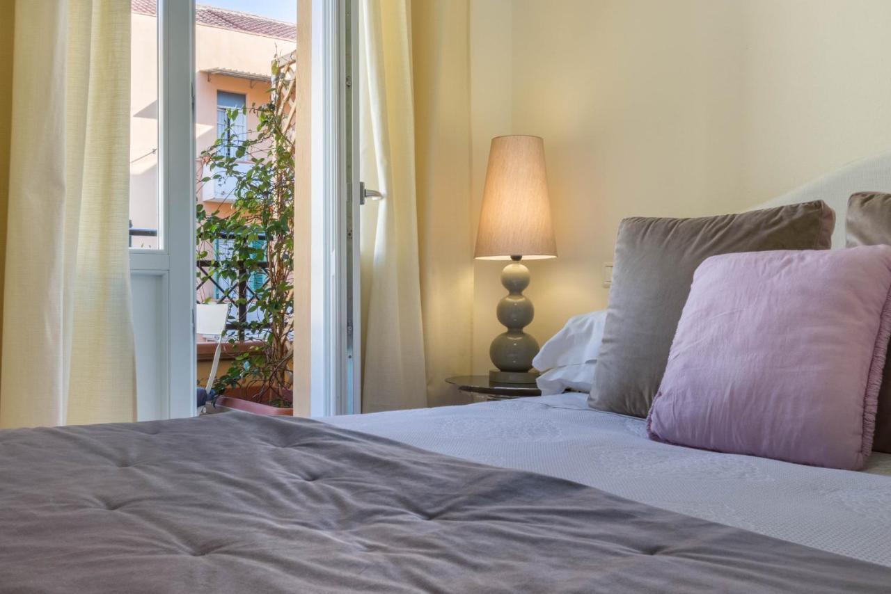 Bb22 Cagliari Hotel Bagian luar foto